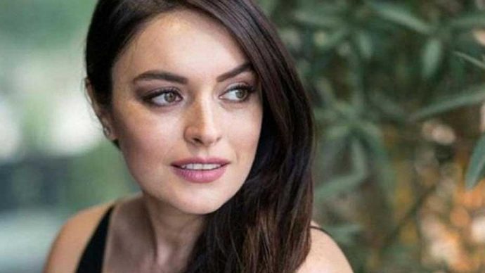 Musa Orhan’a 'hakaret' ettiği gerekçesiyle oyuncu Ezgi Mola'ya dava açıldı